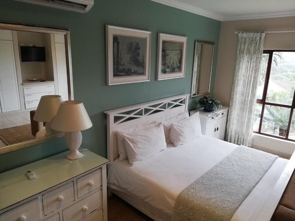 Guest bedroom